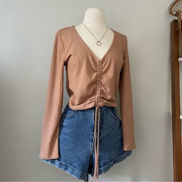 Tan Knit Ribbed Ruched Top - Picture 4 of 6